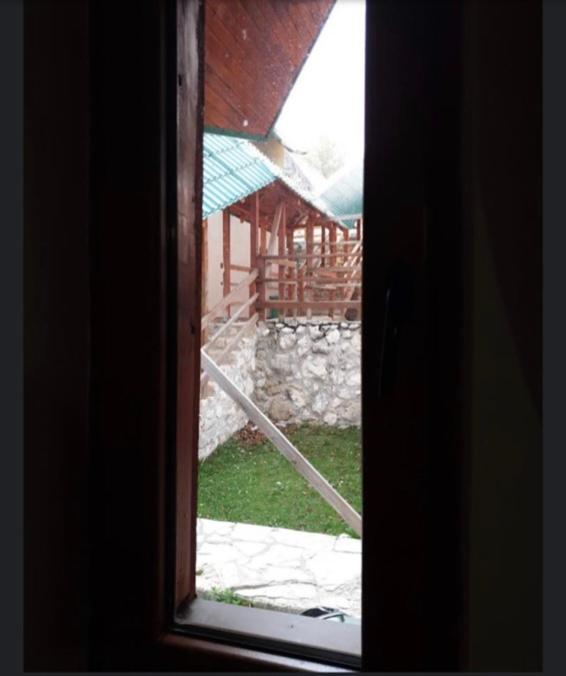 Apartmani "Matija" Žabljak Buitenkant foto